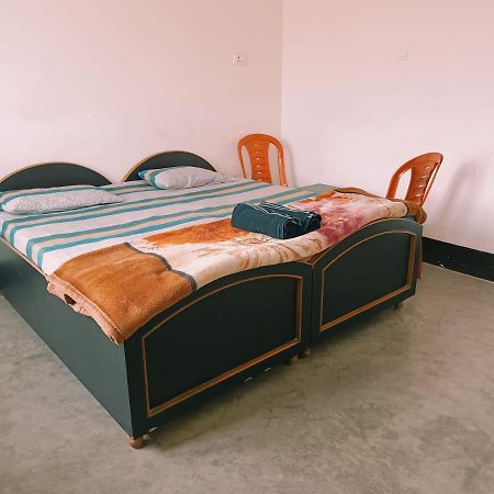 Kamla Guest House Kushinagar Eksteriør bilde