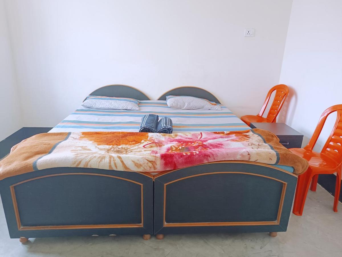 Kamla Guest House Kushinagar Eksteriør bilde