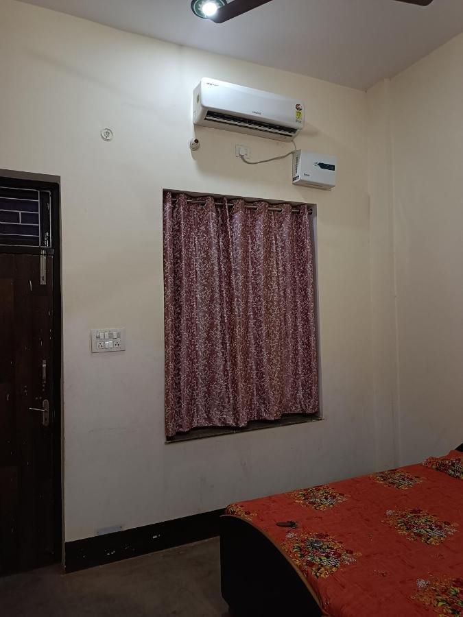 Kamla Guest House Kushinagar Eksteriør bilde